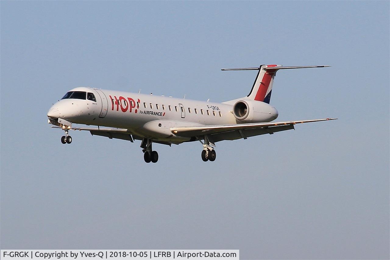 F-GRGK, 2000 Embraer EMB-145EU (ERJ-145EU) C/N 145324, Embraer EMB-145EU, Short approach rwy 25L, Brest-Bretagne airport (LFRB-BES)