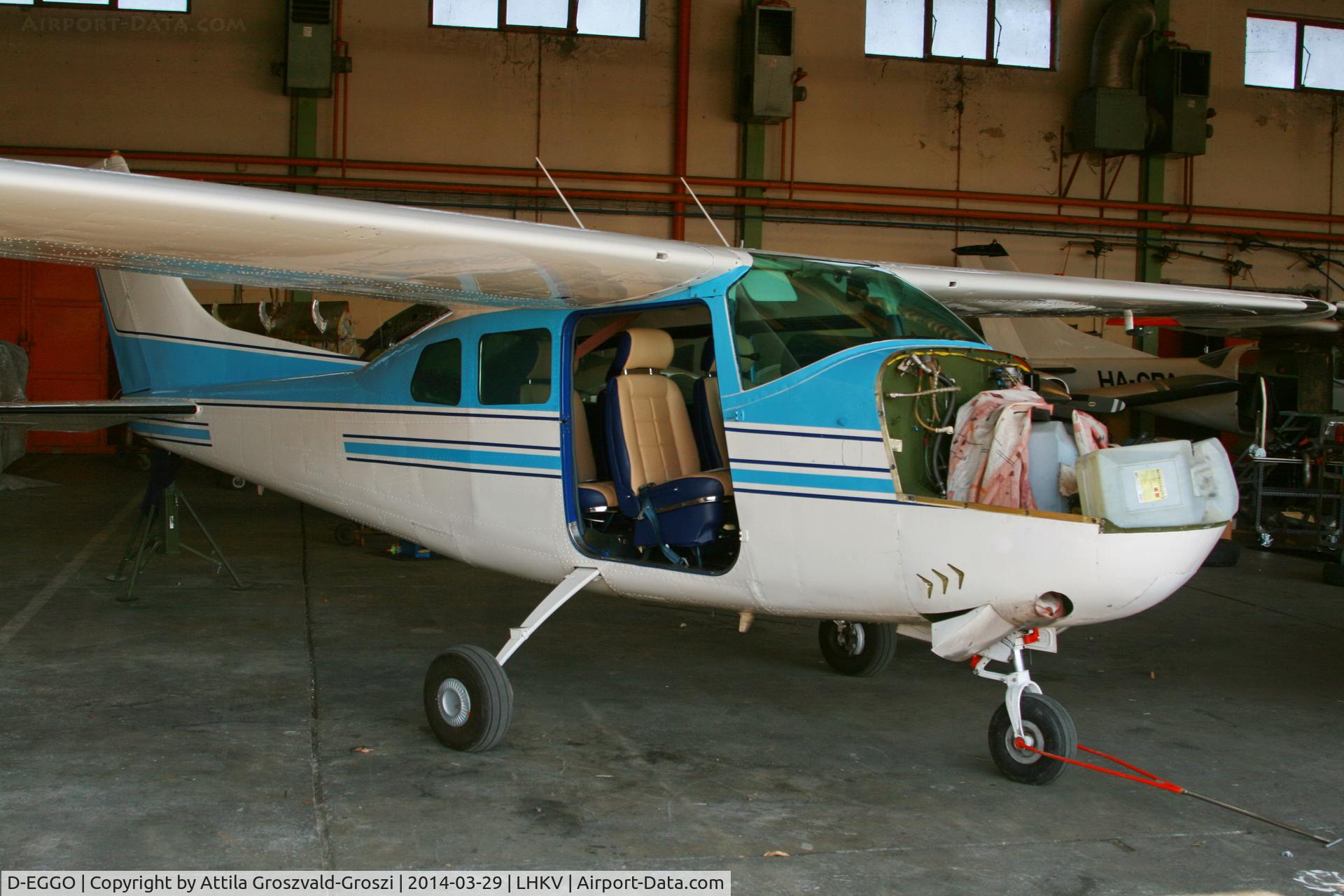 D-EGGO, Cessna T210J Turbo Centurion C/N T2100404, LHKV - Kaposújlak Airport, Hungary