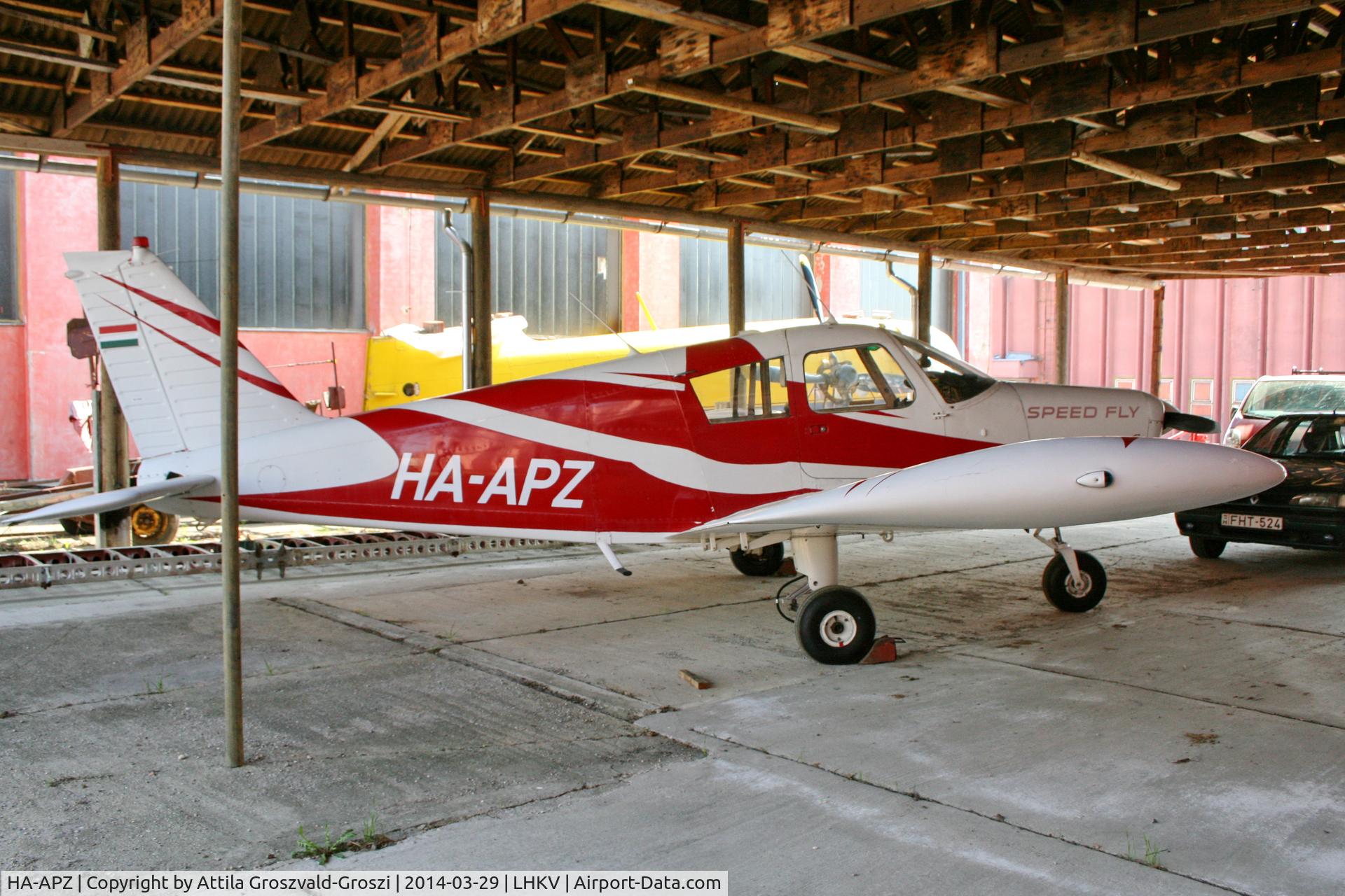 HA-APZ, 1968 Piper PA-28-140 Cherokee Cruiser C/N 28-24125, Kaposújlak Airport, Hungary.