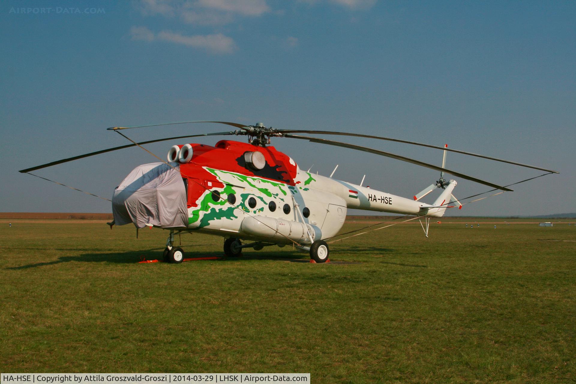 HA-HSE, 1984 Mil Mi-8T Hip C/N 98417135, LHSK - Siófok-Kiliti Airport, Hungary