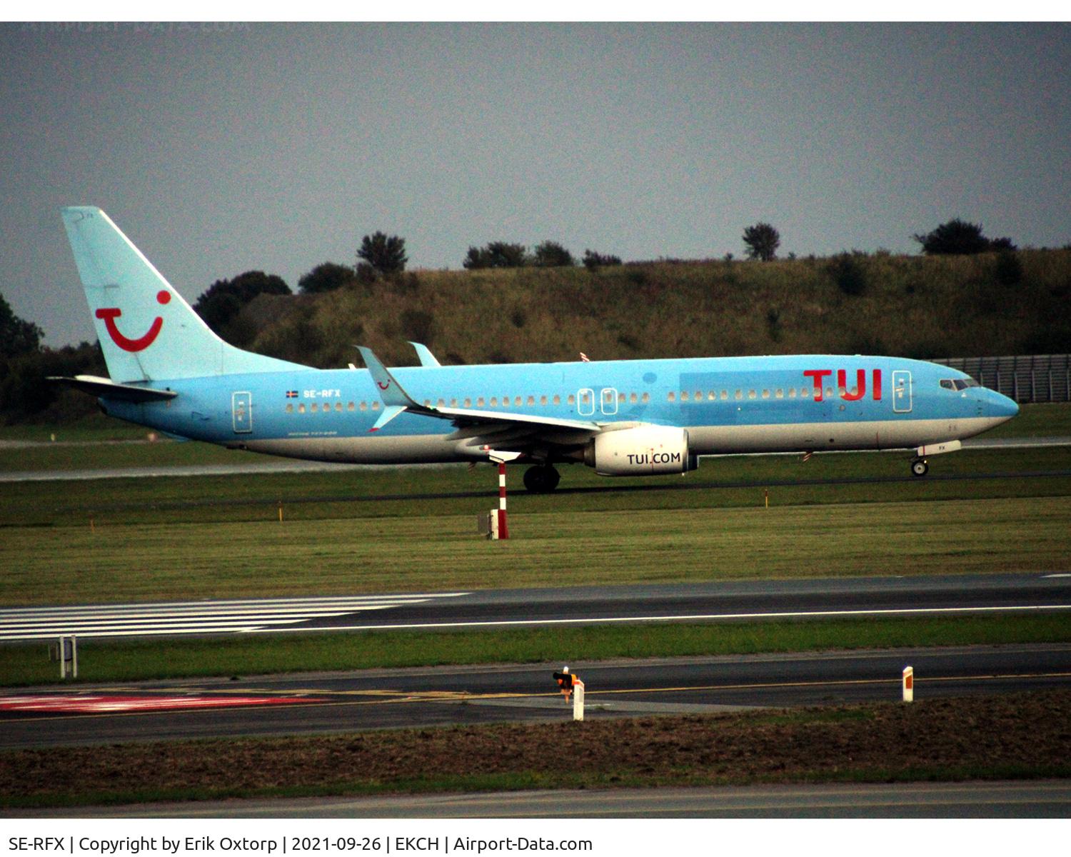 SE-RFX, 2012 Boeing 737-8K5 C/N 37246, SE-RFX taxi for takeoff rw 04R