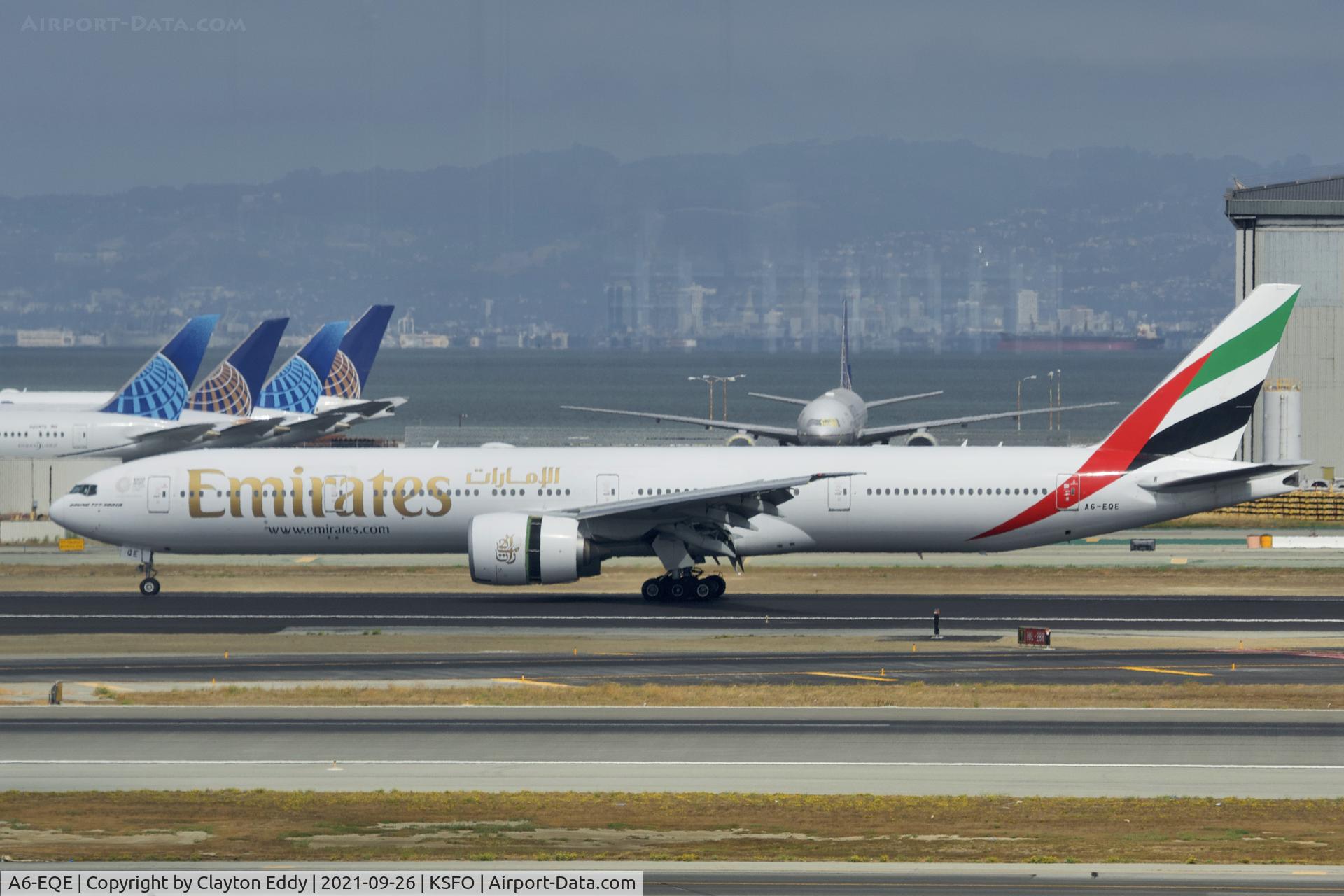 A6-EQE, 2017 Boeing 777-31H/ER C/N 42350, Sky Terrace SFO 2021.
