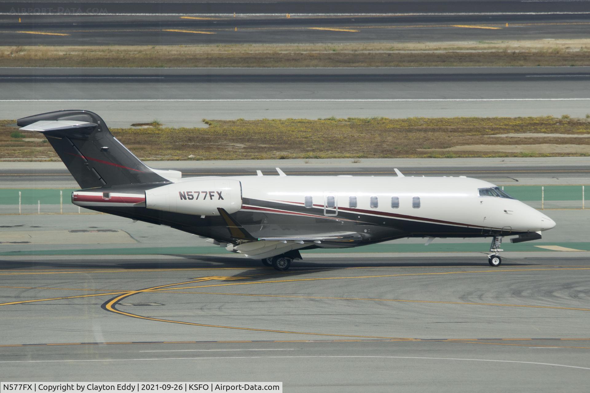 N577FX, 2020 Bombardier Challenger 350 (BD-100-1A10) C/N 20865, Sky Terrace SFO 2021.
