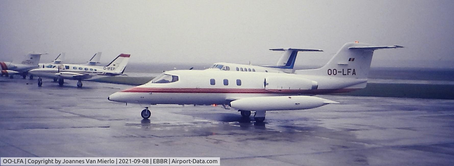 OO-LFA, 1972 Learjet 24D C/N 24D-248, Slide scan