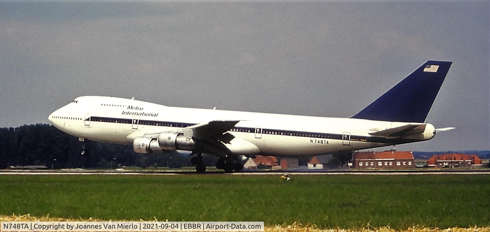 N748TA, 1973 Boeing 747-212B C/N 20713, Slide scan
