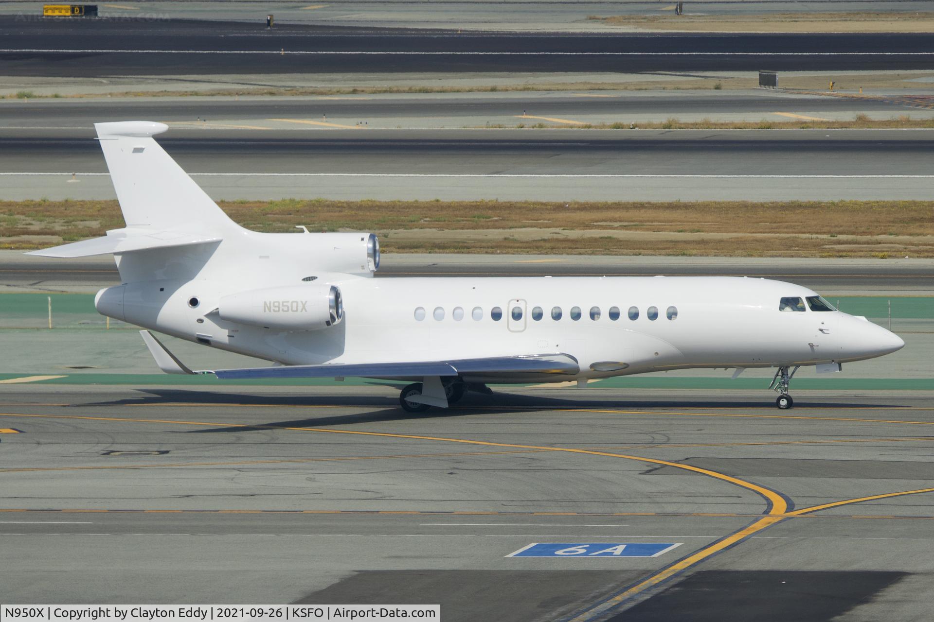 N950X, 2011 Dassault Falcon 7X C/N 131, Sky Terrace SFO 2021.