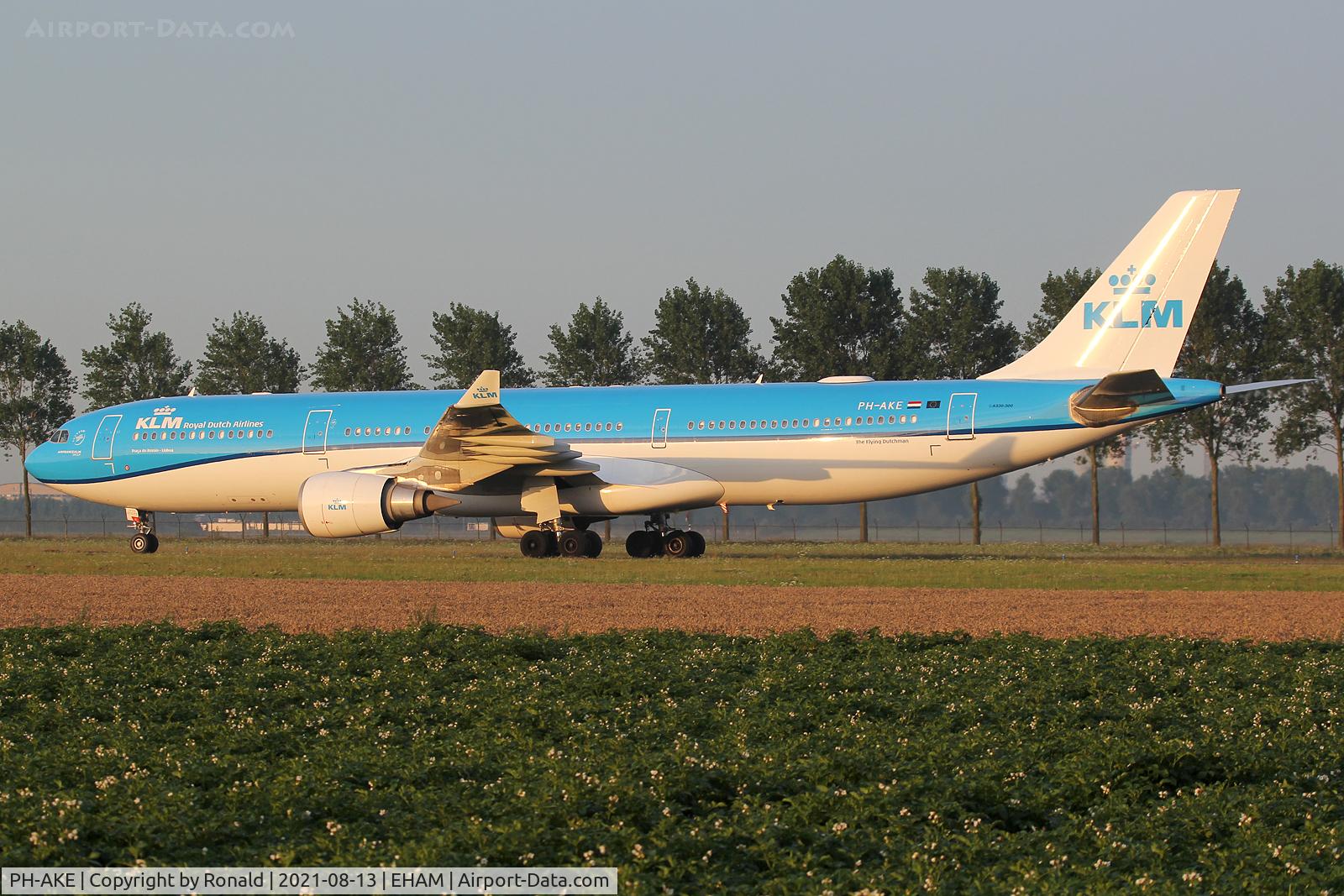 PH-AKE, 2012 Airbus A330-303 C/N 1381, at spl