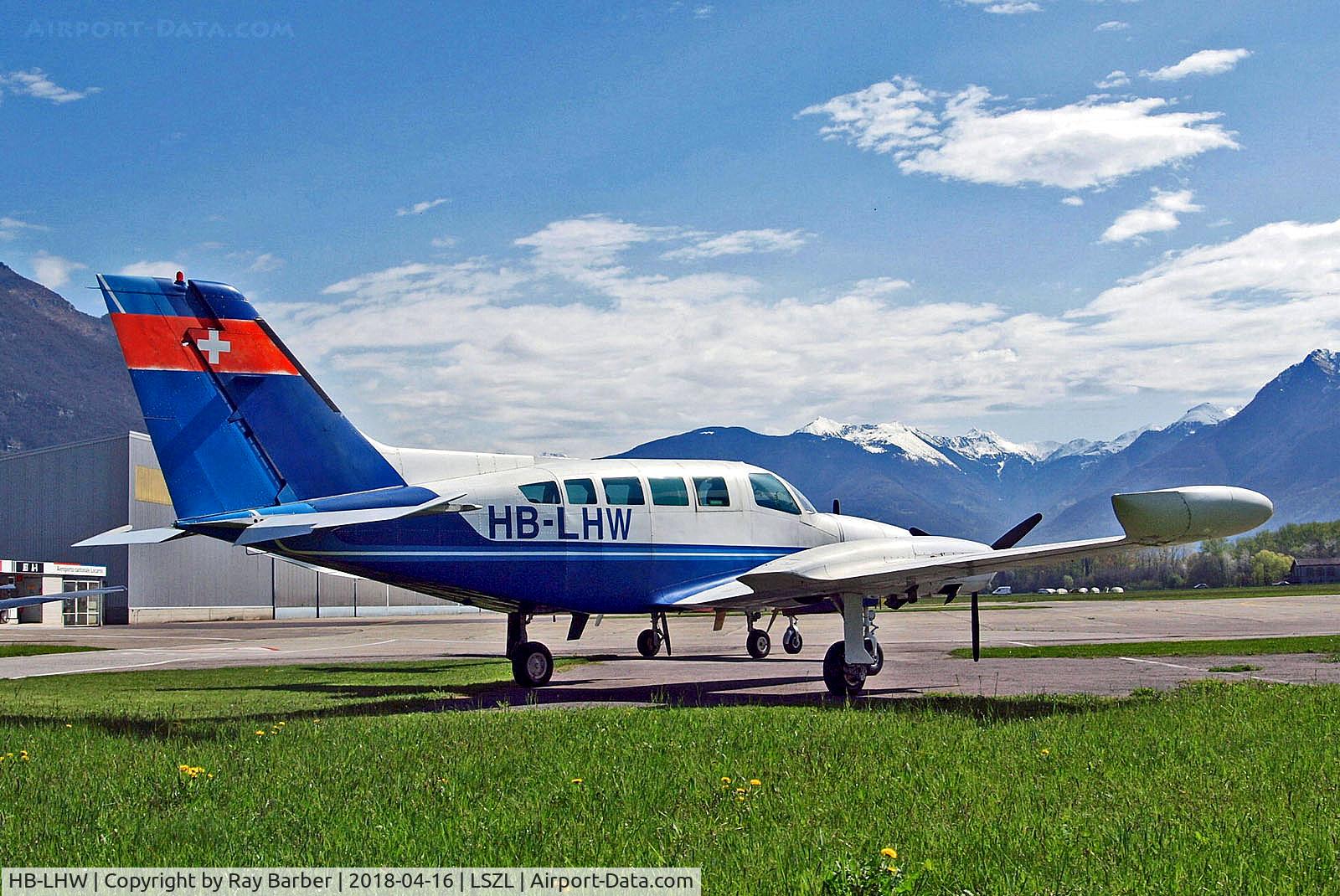 HB-LHW, 1975 Cessna 402B Businessliner C/N 402B0926, HB-LHW   Cessna 402B [402B-0926] Locarno~HB 16/04/2018