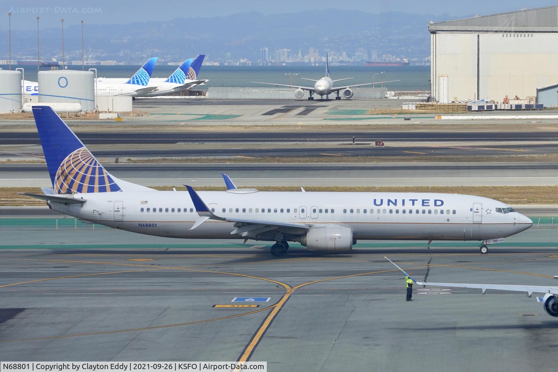 N68801, 2013 Boeing 737-924/ER C/N 42740, Sky Terrace SFO 2021.