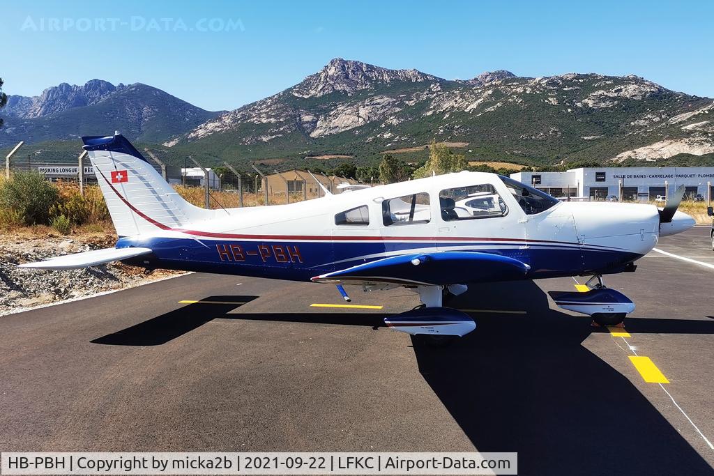 HB-PBH, 1976 Piper PA-28-181 Archer II C/N 28-7790151, Parked