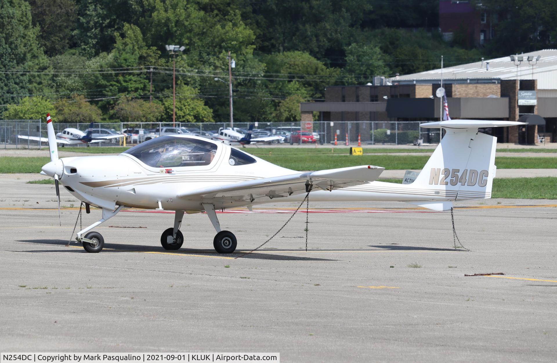 N254DC, 2004 Diamond DA-20C-1 Eclipse C/N C0252, Diamond DA-20C-1
