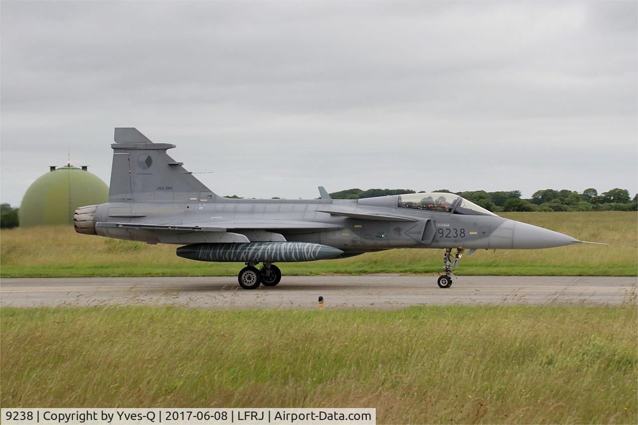 9238, Saab JAS-39C Gripen C/N 39238, Saab JAS-39C Gripen, Taxiing to flight line, Landivisiau Naval Air Base (LFRJ) Tiger Meet 2017