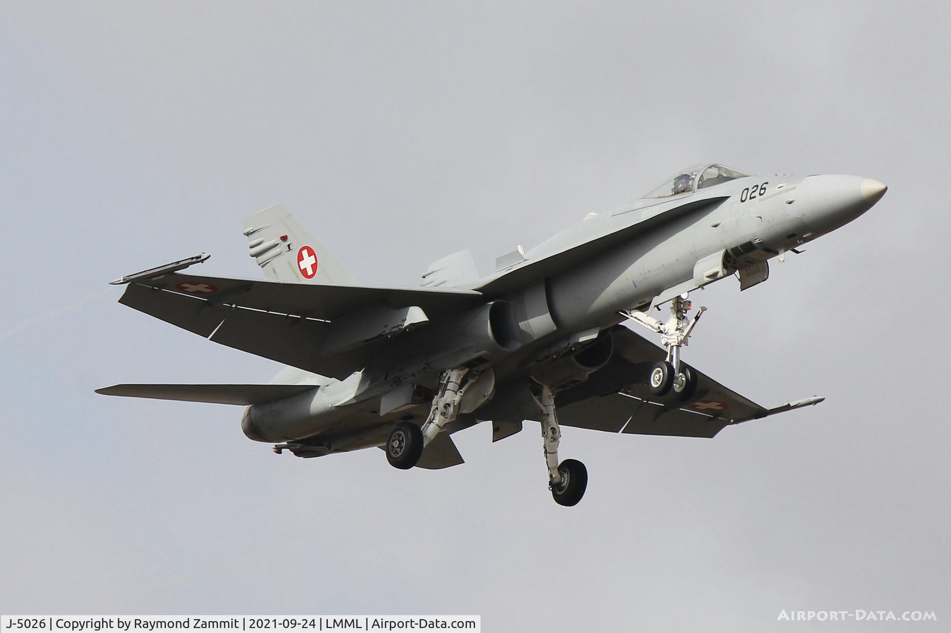 J-5026, 1999 McDonnell Douglas F/A-18C Hornet C/N 1375/SFC026, McDonnell Douglas FA-18C Hornet J-5026 Swiss Air Force