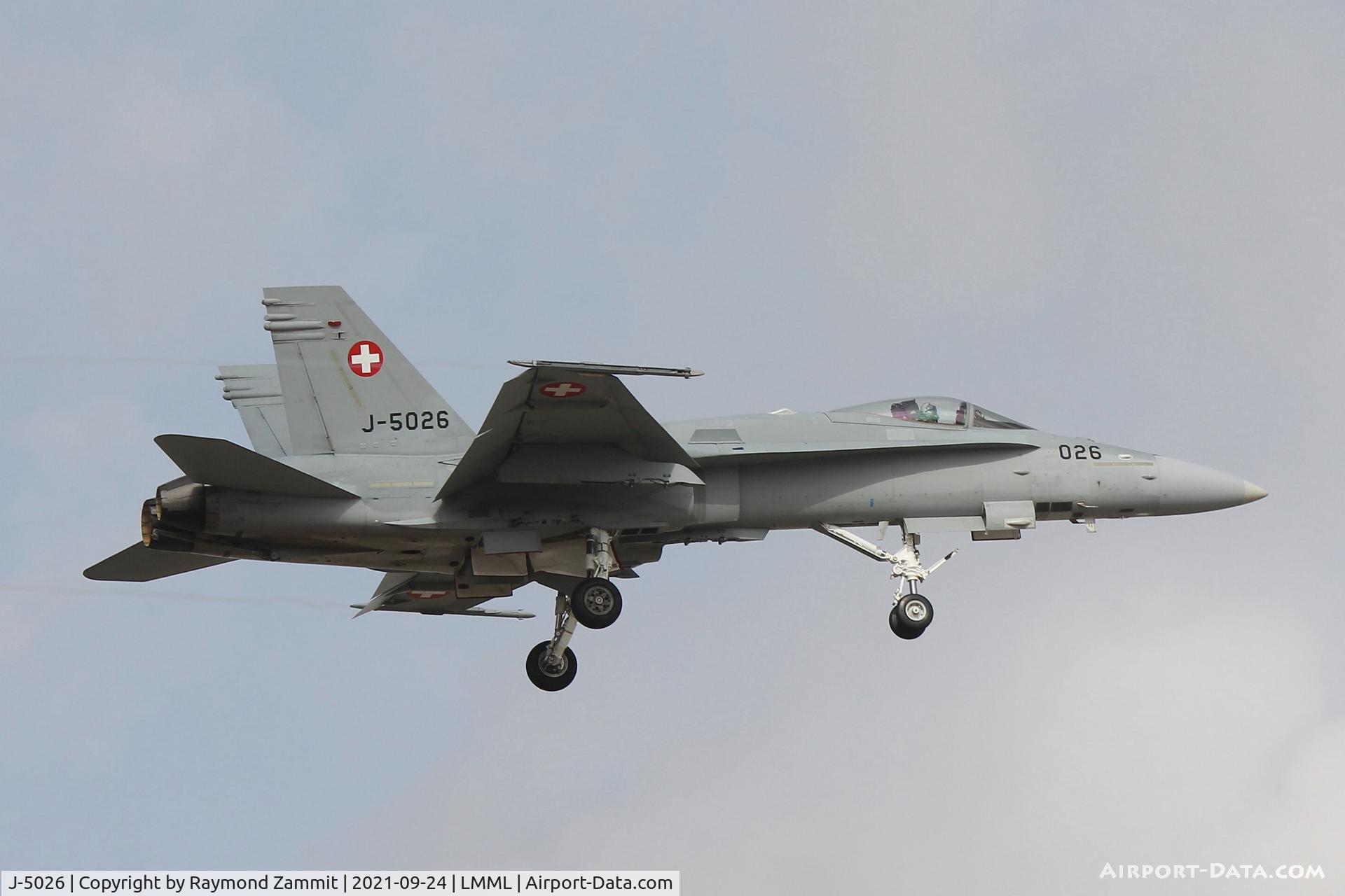 J-5026, 1999 McDonnell Douglas F/A-18C Hornet C/N 1375/SFC026, McDonnell Douglas FA-18C Hornet J-5026 Swiss Air Force