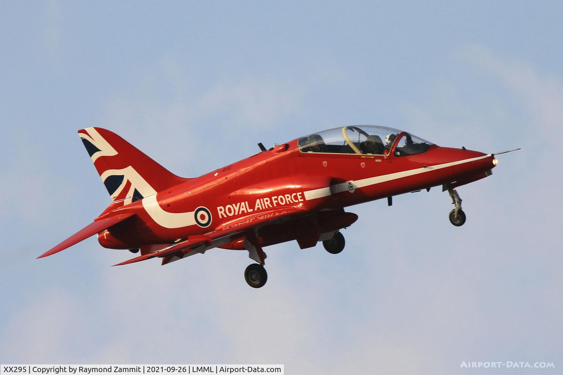 XX295, 1979 Hawker Siddeley Hawk T.1W C/N 124/312120, HS Hawk T1W XX295 Red Arrows Royal Air Force