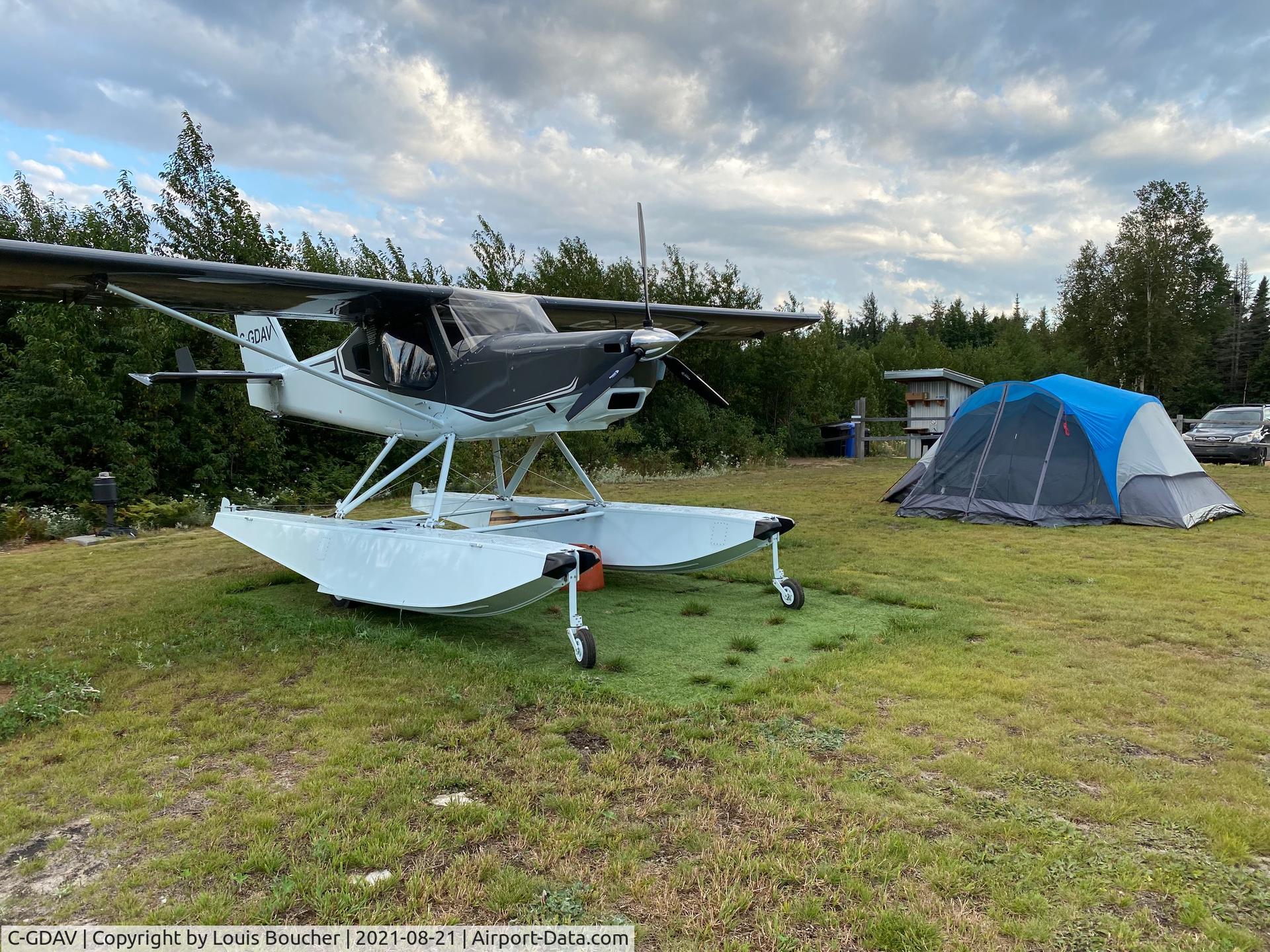 C-GDAV, 1997 Ultravia Pelican PL C/N 620, Camping sous la tente aux escoumins