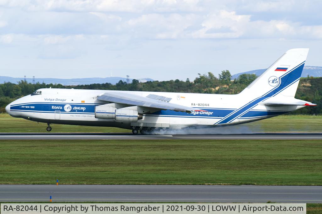 RA-82044, 1991 Antonov An-124-100 Ruslan C/N 9773054155109, Volga Dnepr Airlines Antonov An-124-100