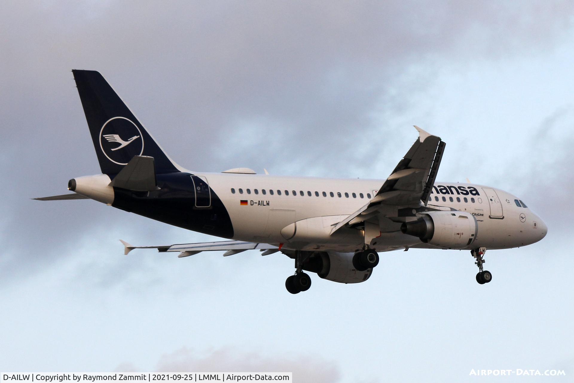 D-AILW, 1998 Airbus A319-114 C/N 853, A319 D-AILW Lufthansa