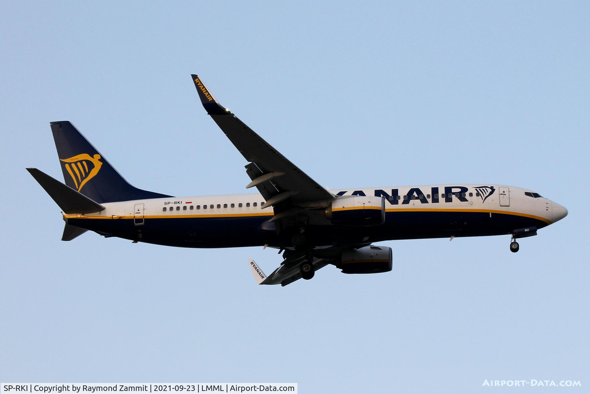 SP-RKI, 2017 Boeing 737-8AS C/N 44783, B737-800 SP-RKI Ryanair Sun