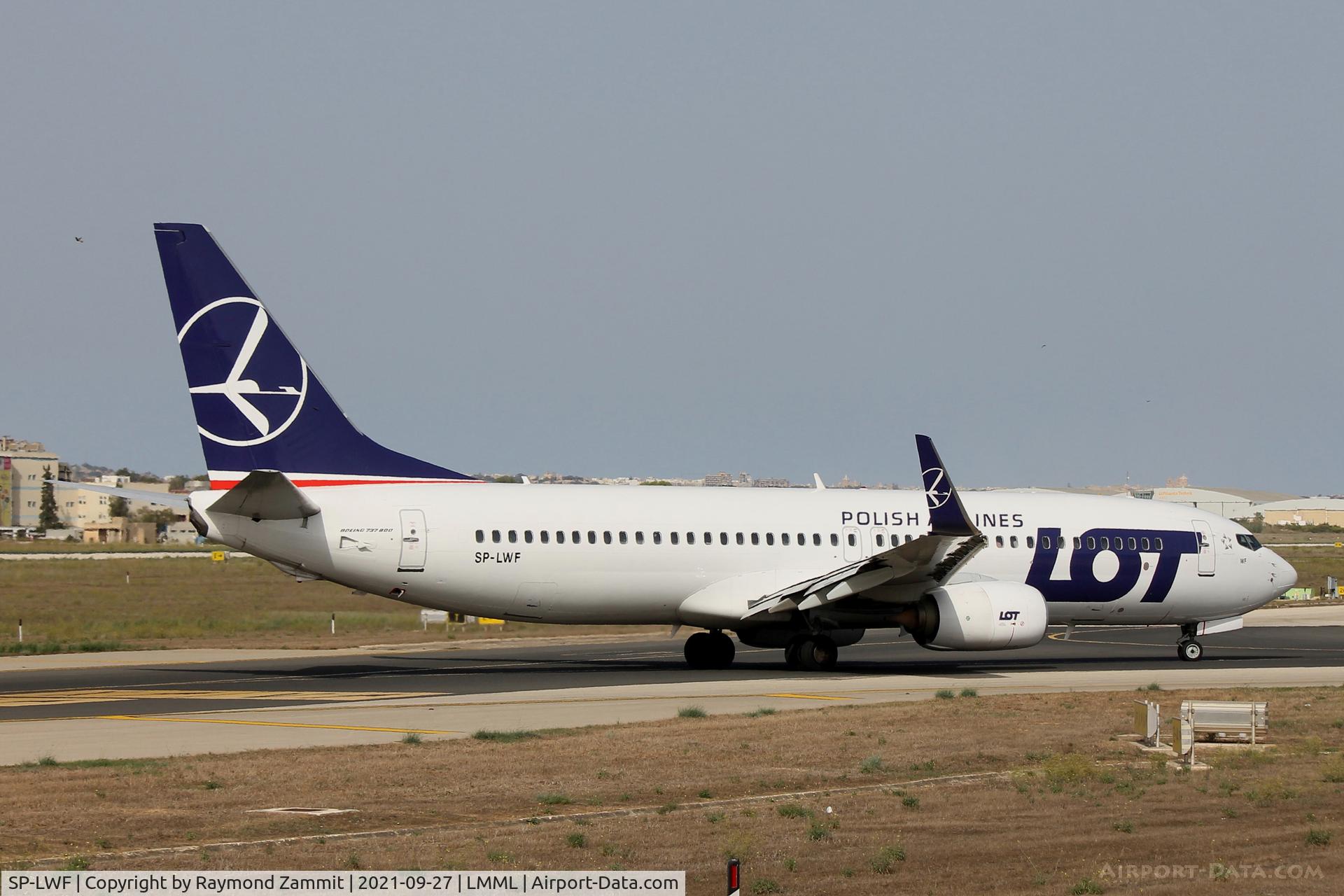 SP-LWF, 2011 Boeing 737-86N C/N 36825, B737-800 SP-LWF LOT Polish Airlines