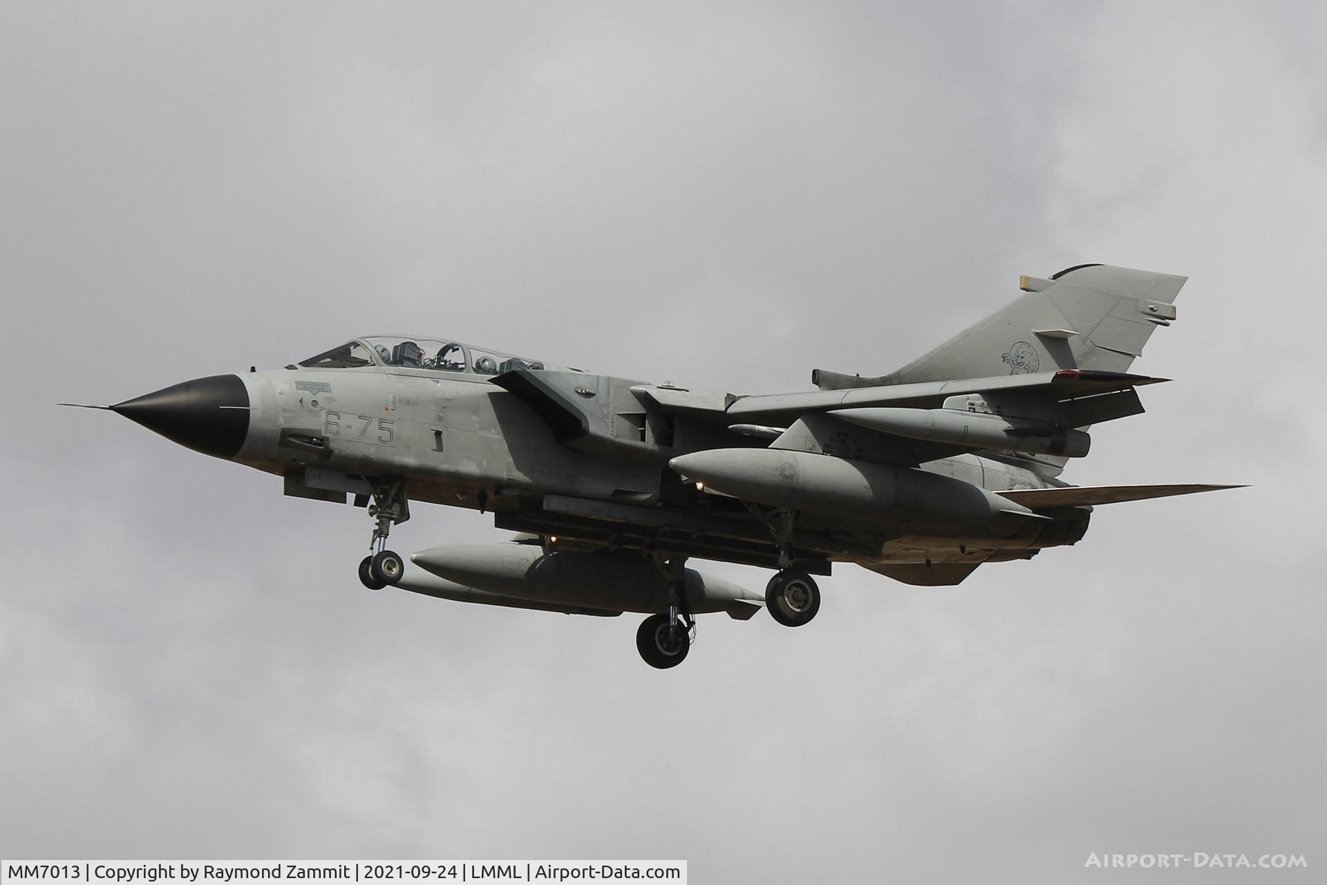 MM7013, Panavia Tornado IDS C/N 158/IS012/5017, Panavia Tornado IDS MM7013/6-75 Italian Air Force