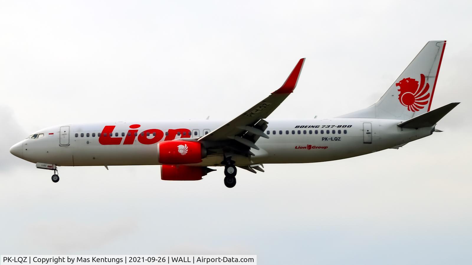 PK-LQZ, 2016 Boeing 737-8GP C/N 39879, This photo were taken at Balikpapan