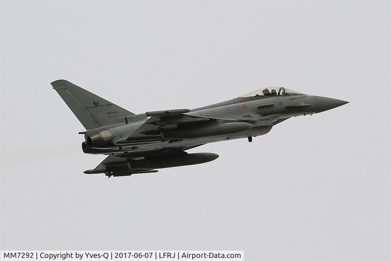 MM7292, Eurofighter EF-2000 Typhoon S C/N IS024, Eurofighter EF-2000 Typhoon S, Climbing from rwy 26, Landivisiau Naval Air Base (LFRJ) Tiger Meet 2017