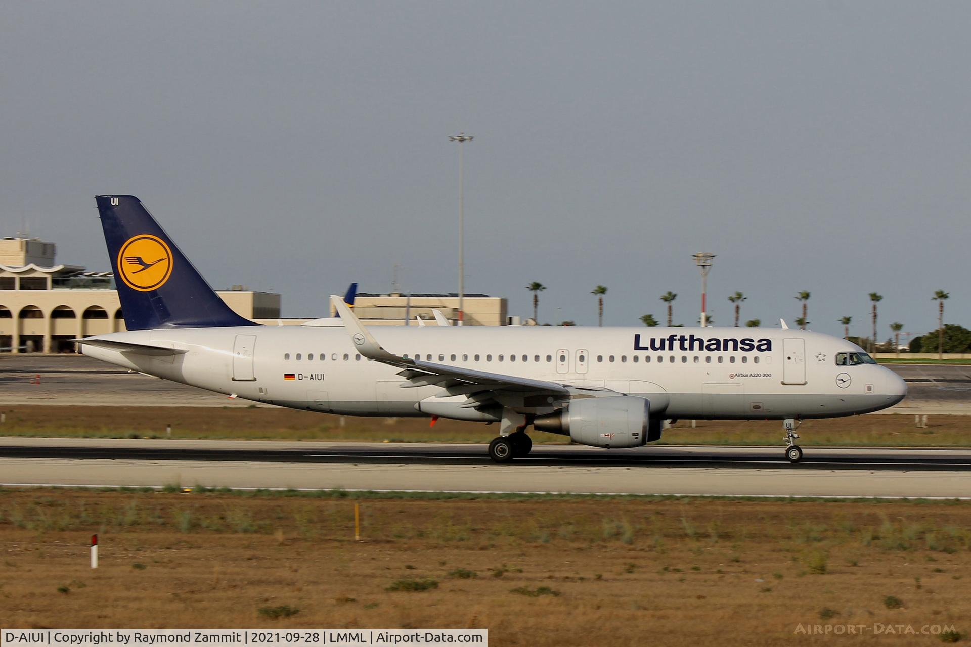 D-AIUI, 2014 Airbus A320-214 C/N 6265, A320 D-AIUI Lufthansa