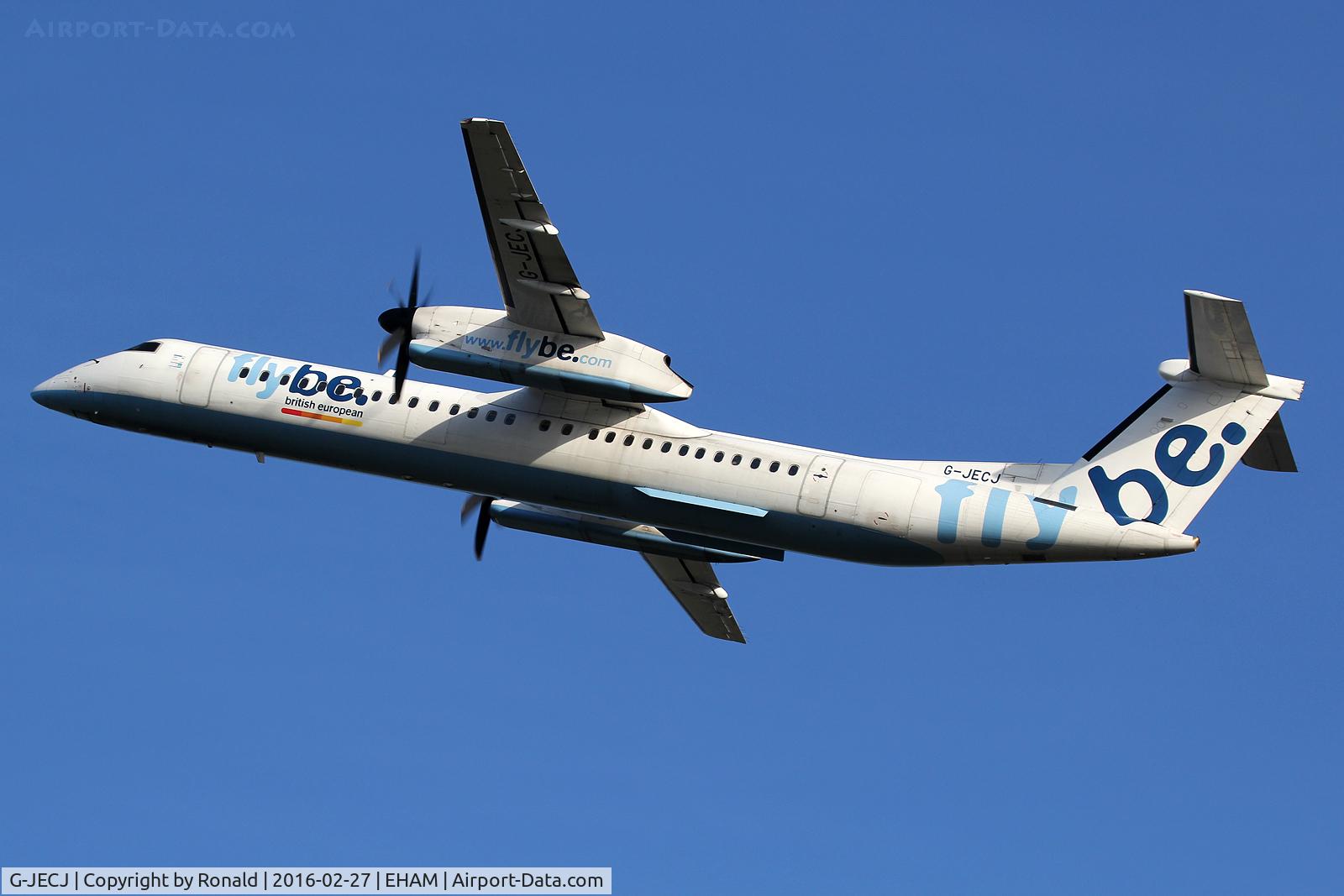 G-JECJ, 2005 De Havilland Canada DHC-8-402Q Dash 8 C/N 4110, at spl