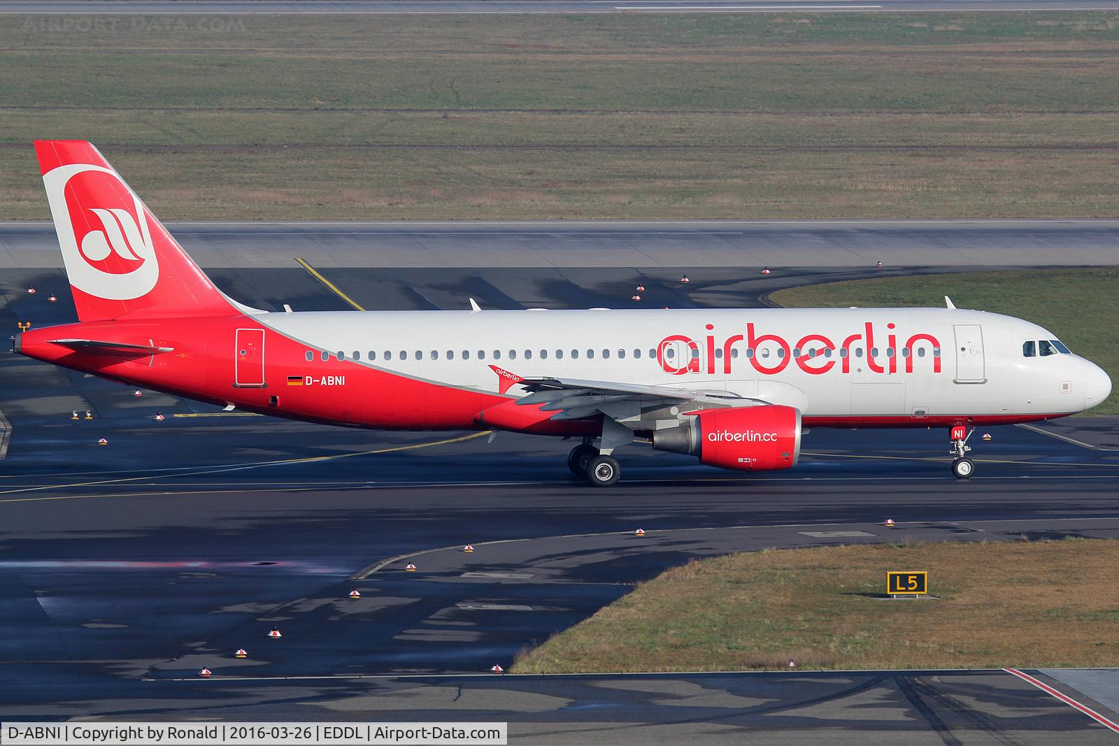 D-ABNI, 2002 Airbus A320-214 C/N 1717, at dus