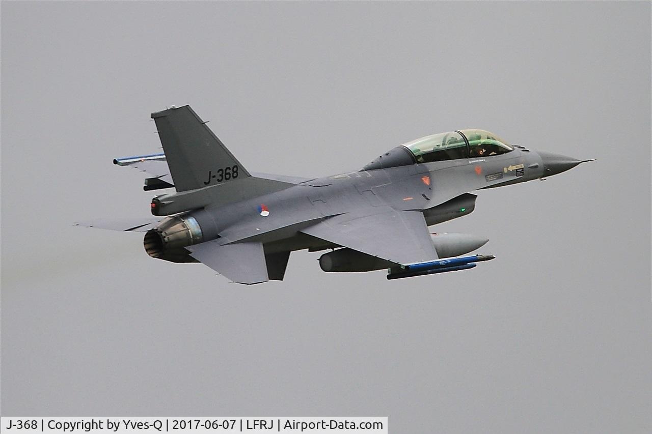 J-368, 1986 Fokker F-16B Fighting Falcon C/N 6E-31, Fokker F-16B Fighting Falcon, Climbing from rwy 26, Landivisiau Naval Air Base (LFRJ) Tiger Meet 2017