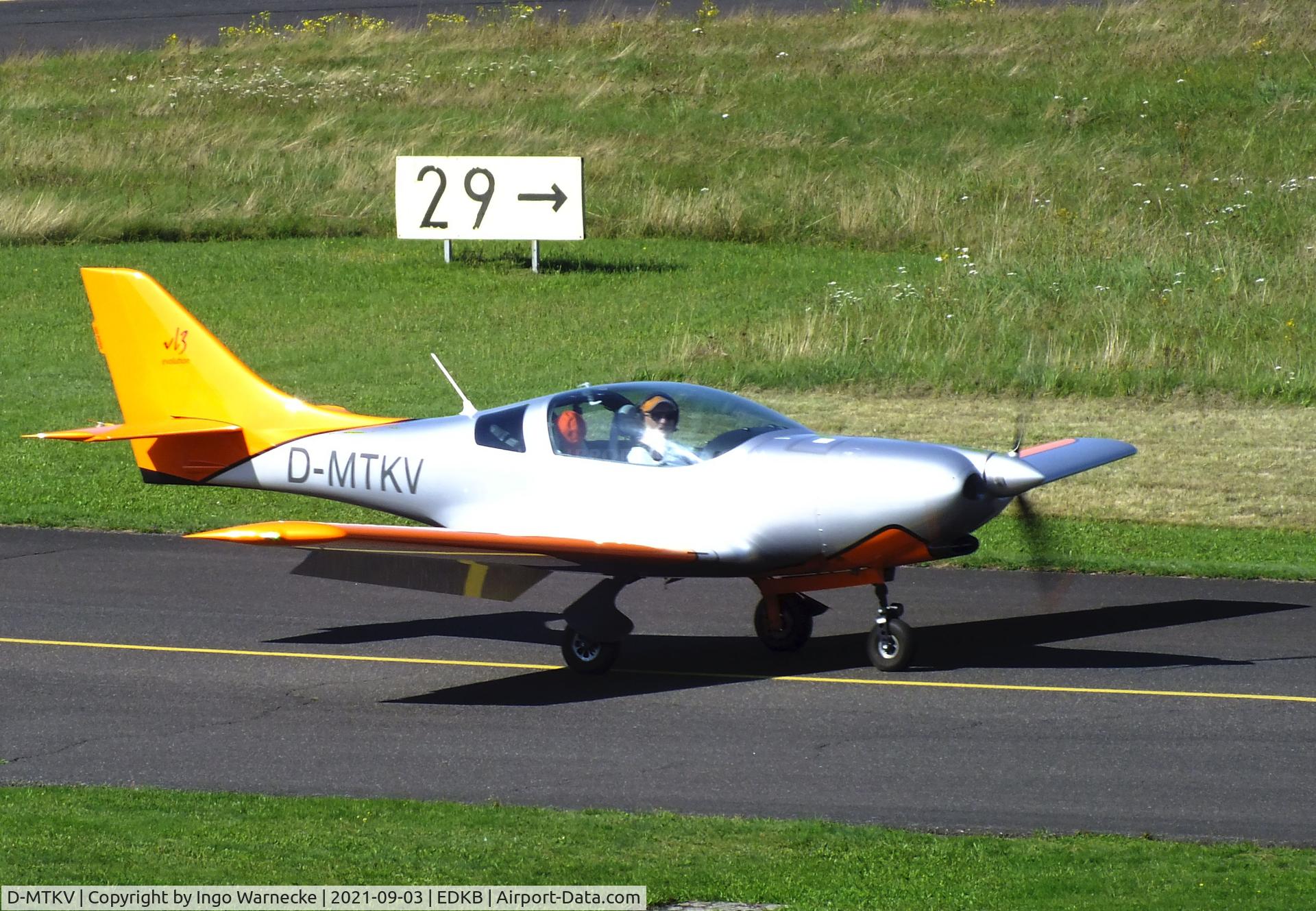 D-MTKV, Aveco VL-3 Evolution C/N unknown_D-MTKV, Aveko / JMB VL-3 Evolution at Bonn-Hangelar airfield during the Grumman Fly-in 2021