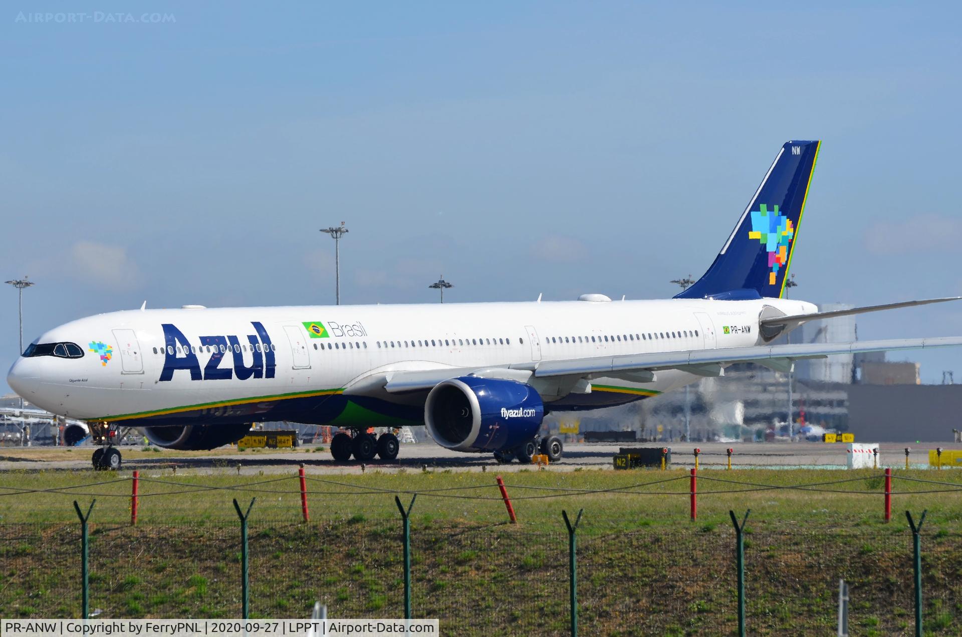 PR-ANW, 2020 Airbus A330-941 C/N 1934, Azul A339 for departure