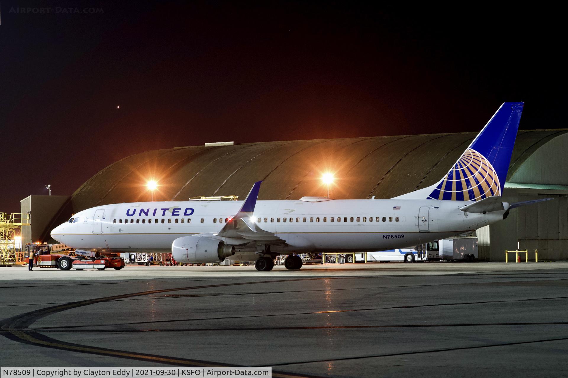 N78509, 2008 Boeing 737-824 C/N 31638, SFO 2021.