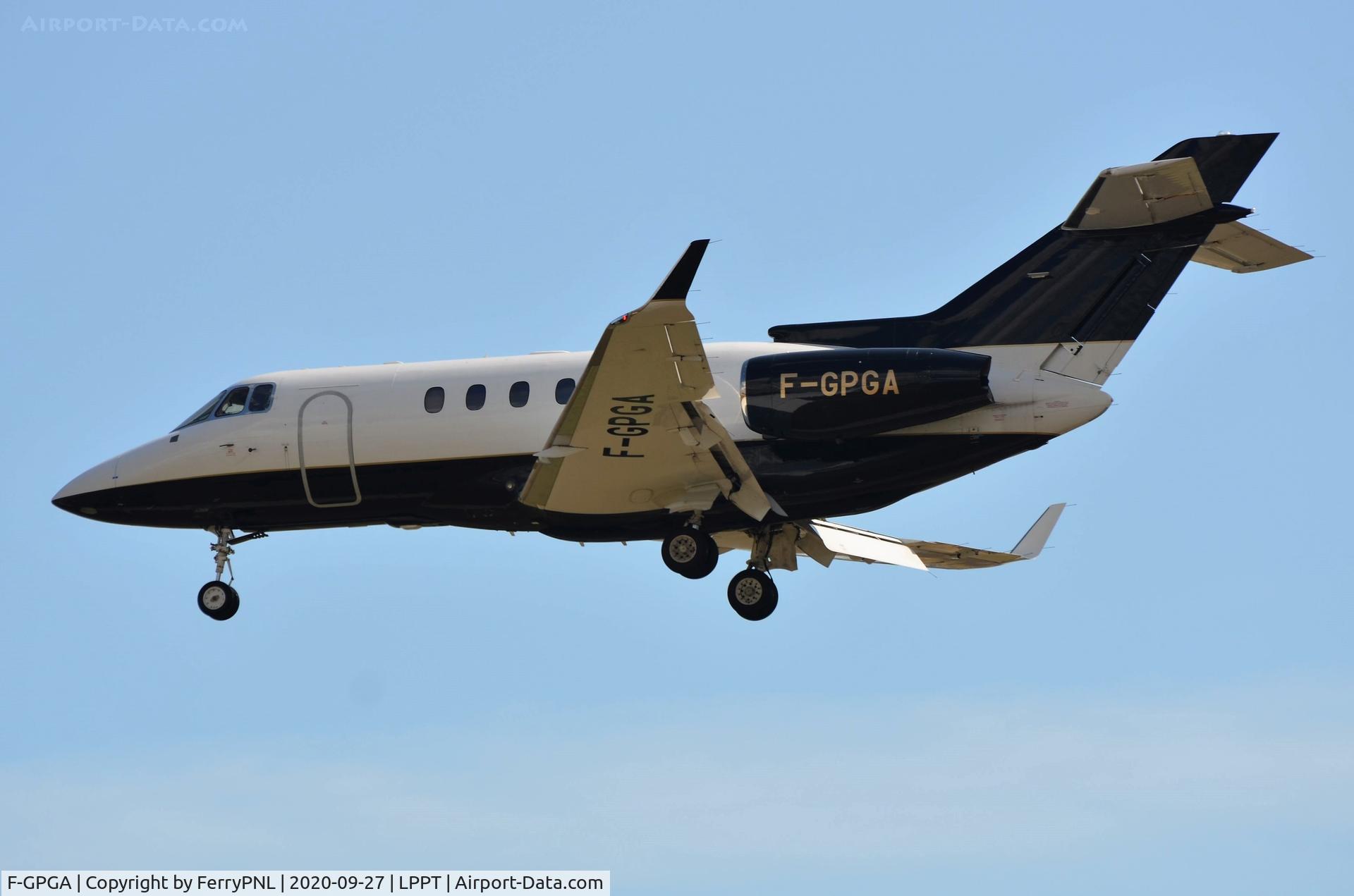 F-GPGA, 2012 Hawker Beechcraft 900XP C/N HA-0205, Arrival of Valljet HS900XP