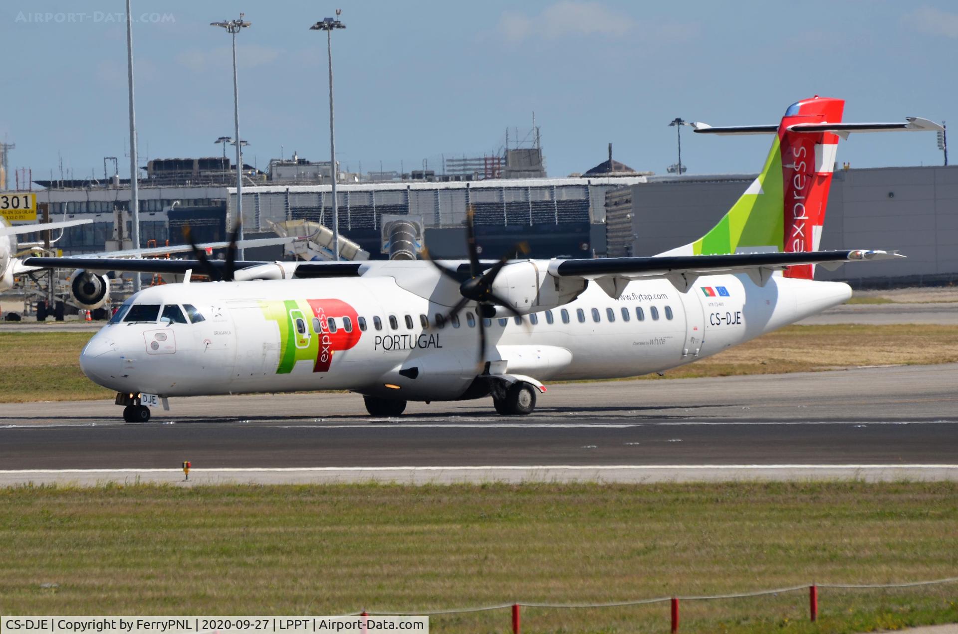 CS-DJE, 2015 ATR 72-600 (72-212A) C/N 1236, TAP Express ATR72 lining-up