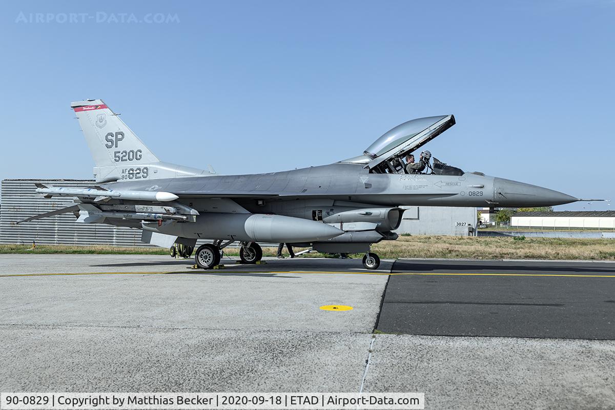 90-0829, 1990 General Dynamics F-16CJ C/N CC-29, 90-0829