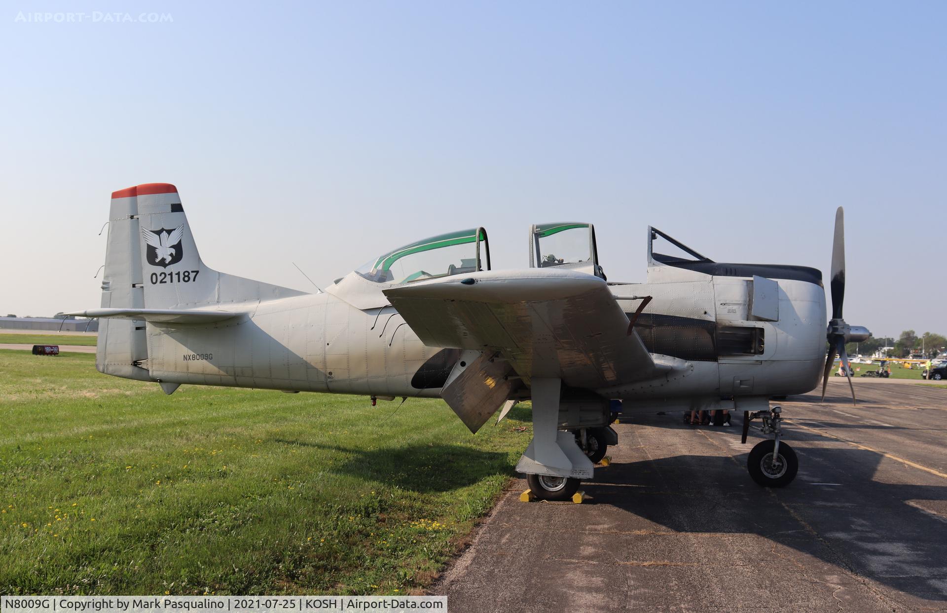 N8009G, 1952 North American T-28D Trojan C/N 189-2, North American T-28D