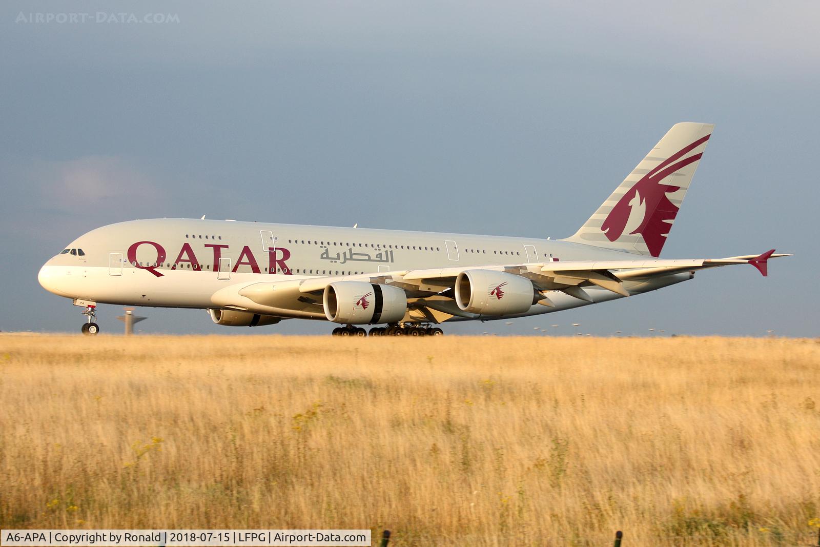 A6-APA, 2014 Airbus A380-861 C/N 166, at cdg
