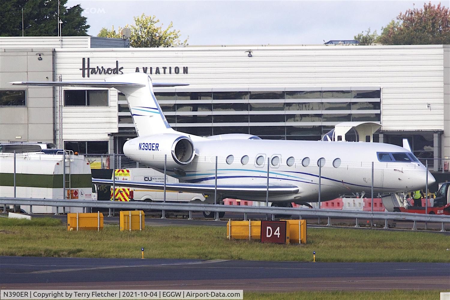 N390ER, 2018 Gulfstream G-VI (G650ER) C/N 6358, At Luton