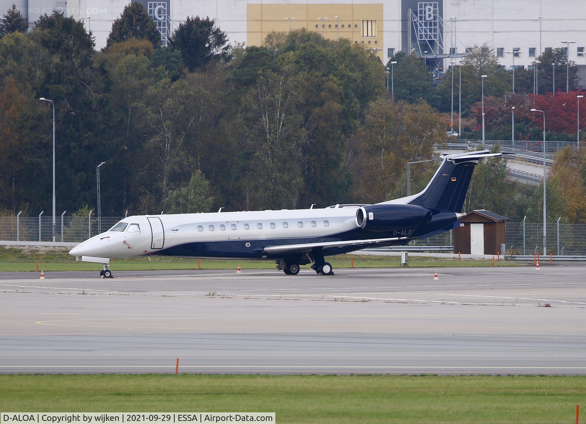 D-ALOA, 2016 Embraer EMB-135BJ Legacy 650 C/N 14501223, Ramp M