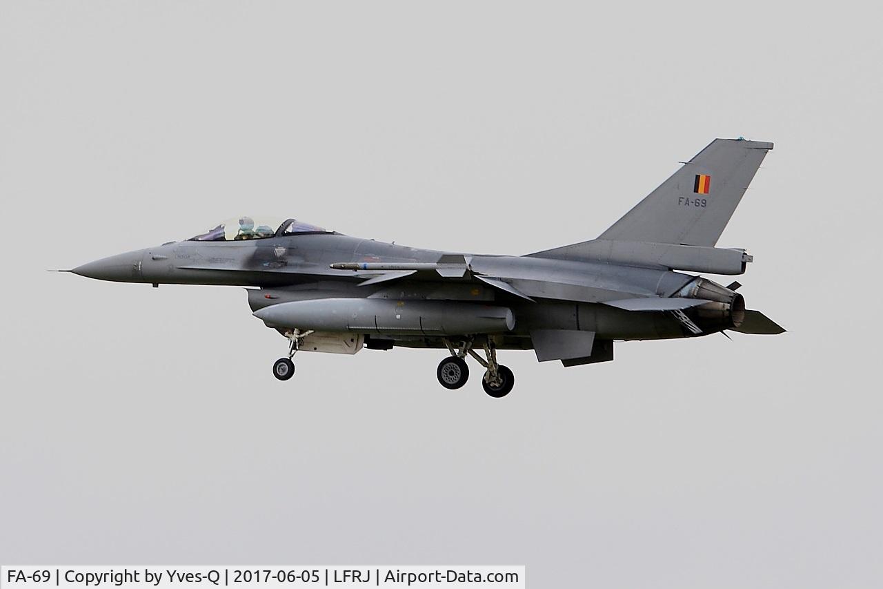 FA-69, 1983 SABCA F-16AM Fighting Falcon C/N 6H-69, SABCA F-16AM Fighting Falcon, On final rwy 26, Landivisiau Naval Air Base (LFRJ) Tiger Meet 2017
