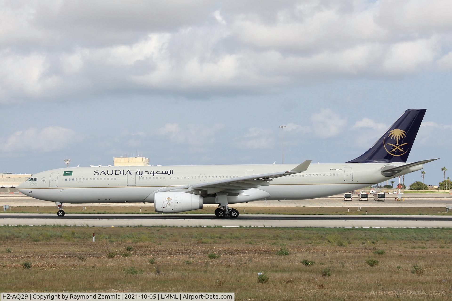 HZ-AQ29, 2017 Airbus A330-343 C/N 1812, A330 HZ-AQ29 Saudia Airlines