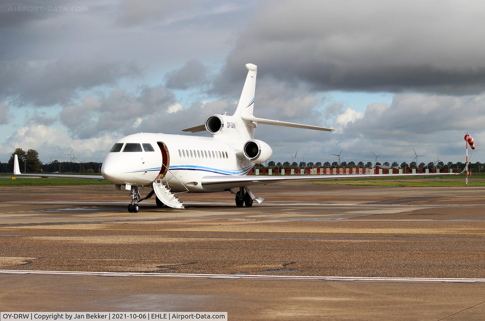 OY-DRW, 2014 Dassault Falcon 7X C/N 238, Lelystad Airport