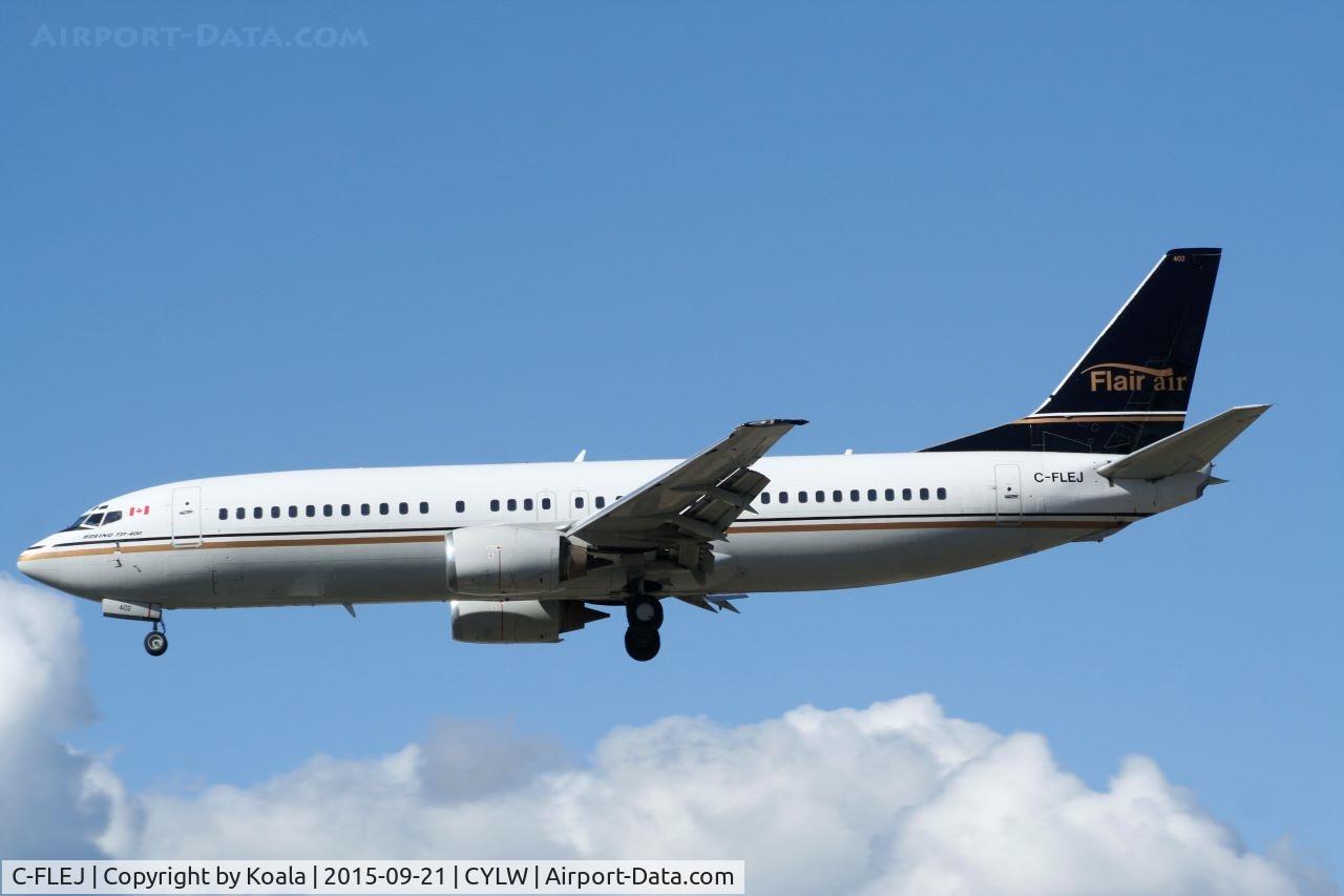 C-FLEJ, 1991 Boeing 737-4B3 C/N 24751, Final approach