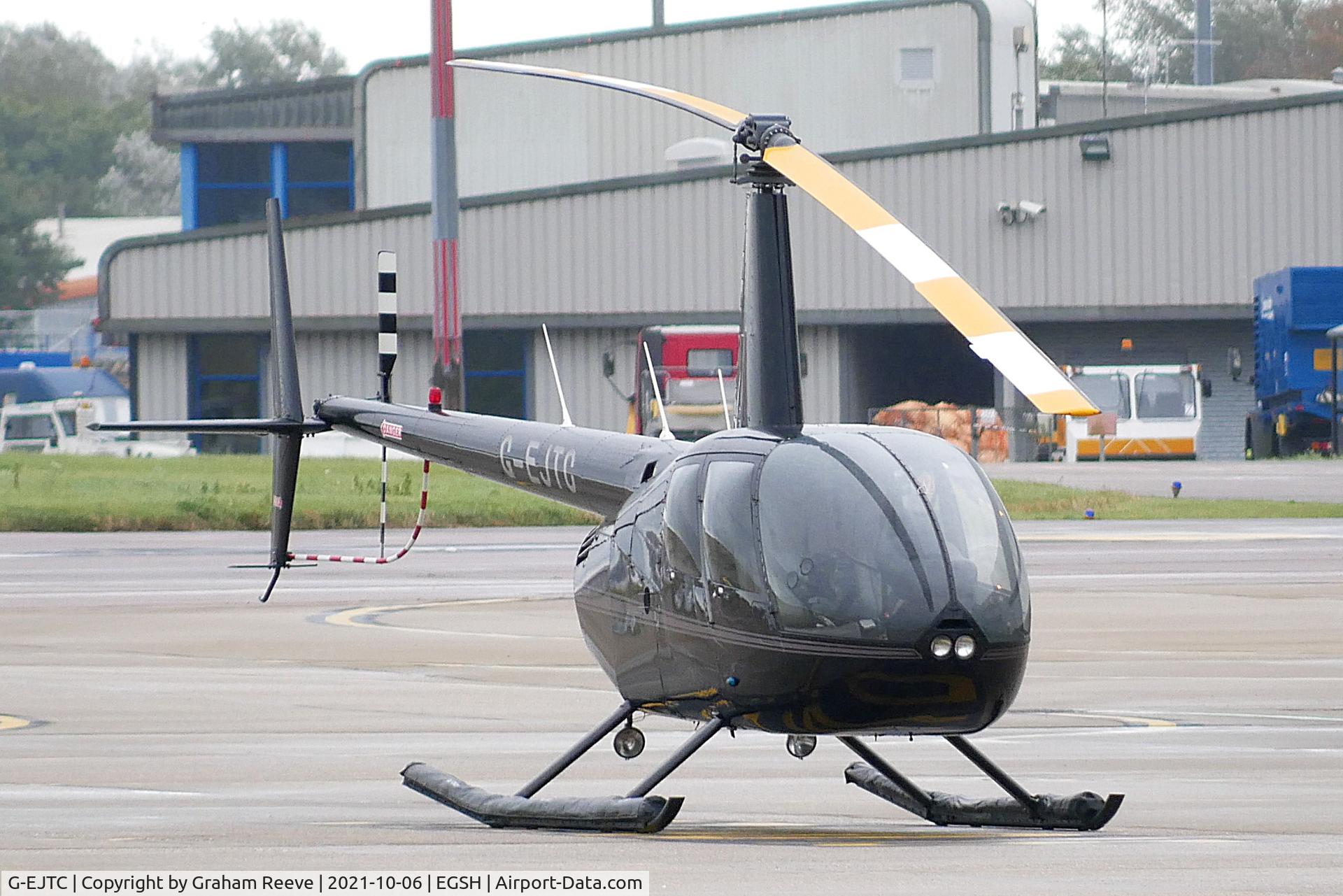 G-EJTC, 2005 Robinson R44 Clipper II C/N 10623, Parked at Norwich.
