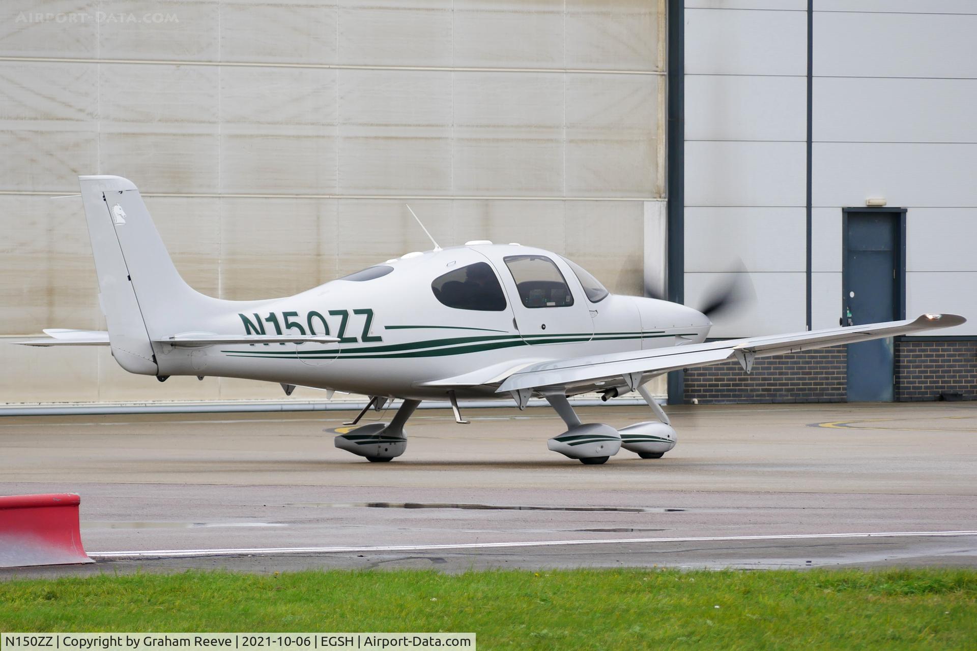N150ZZ, 2007 Cirrus SR22 C/N 2609, About to depart from Norwich.