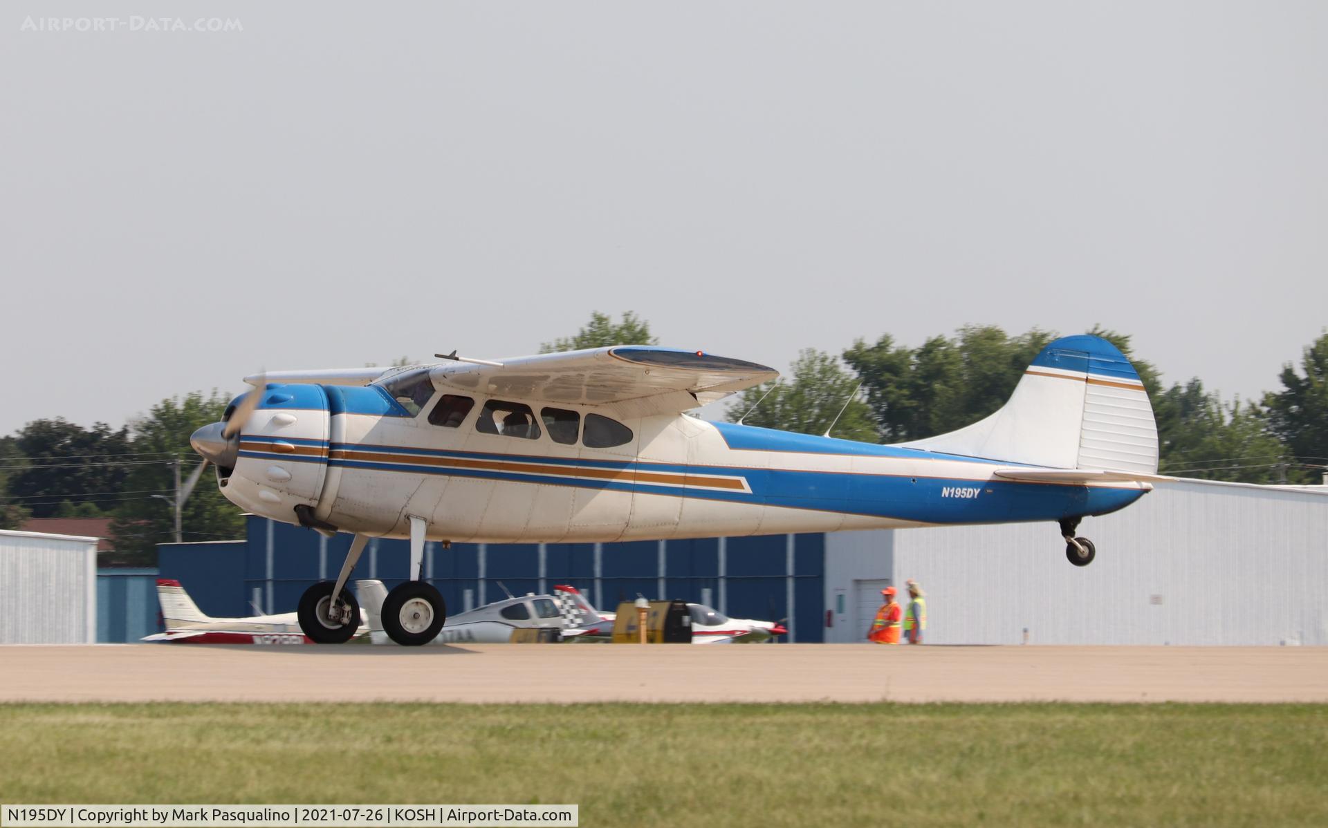 N195DY, 1952 Cessna 195A C/N 7878, Cessna 195A
