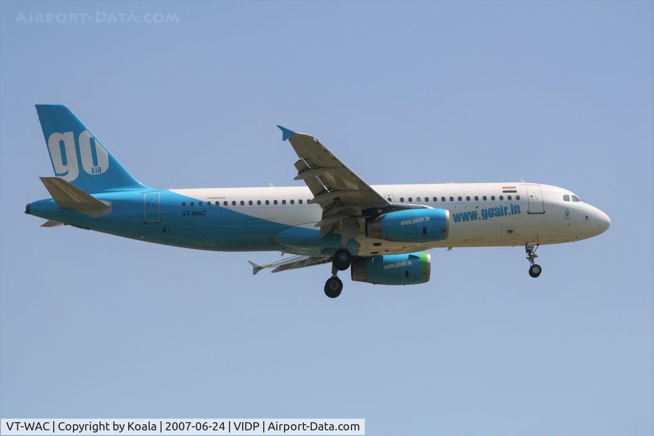 VT-WAC, 2001 Airbus A320-233 C/N 1482, Final approach