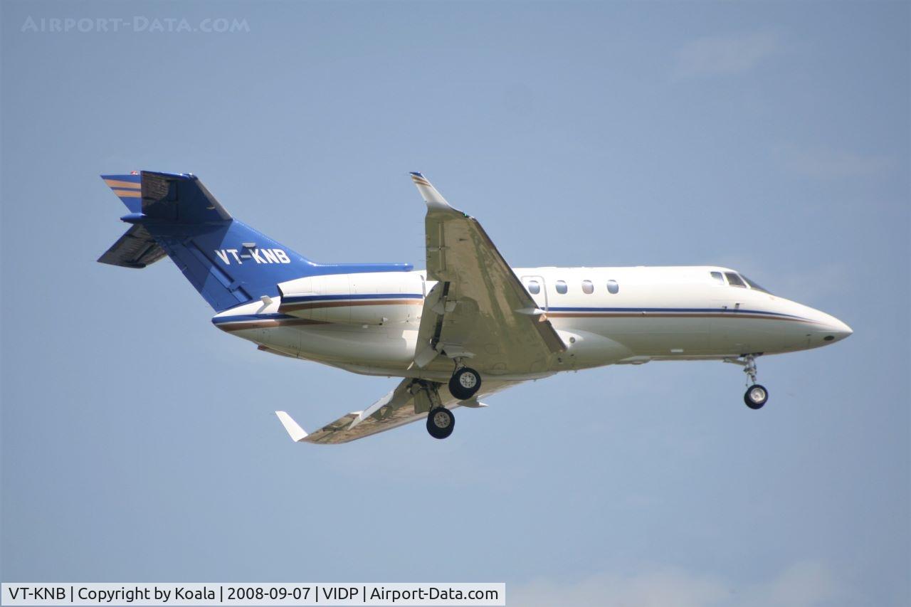 VT-KNB, 2006 Raytheon Hawker 850XP C/N 258815, Final approach